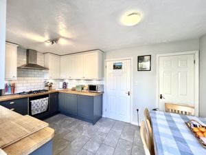 Dining Kitchen- click for photo gallery